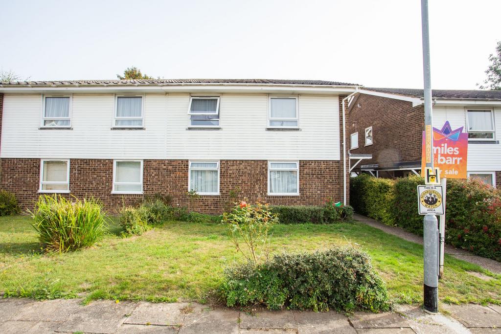 Foxdown Close, Canterbury, CT2 2 bed for sale £225,000