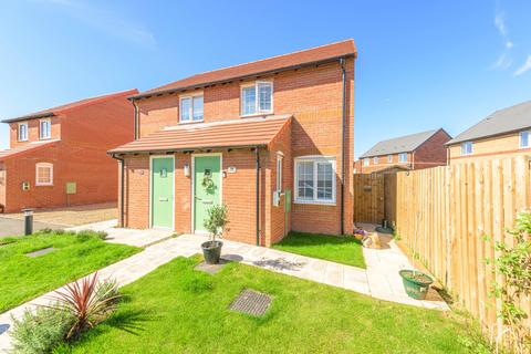 2 bedroom semi-detached house for sale - Hawthorn Close, Boston, PE21
