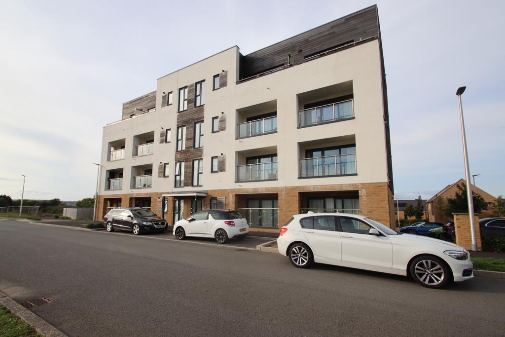 Cranwell Road, BS24 1 bed flat for sale £170,000