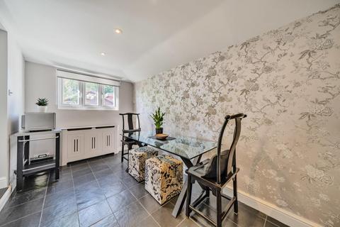 7 Warren Avenue, Bromley, BR1 4BP