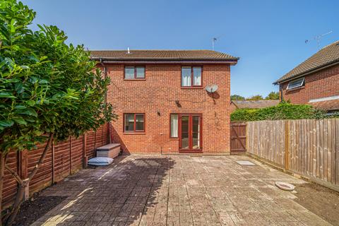 22 Haygreen Close, Kingston Upon Thames, KT2 7TS