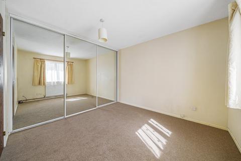 22 Haygreen Close, Kingston Upon Thames, KT2 7TS