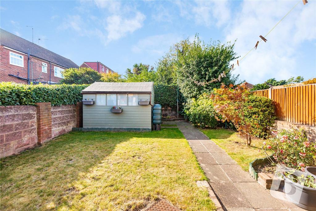 Lower Higham Road, Chalk, Gravesend, Kent, DA12 3 bed detached house