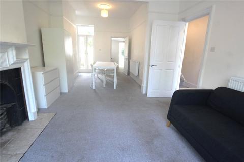 1 bedroom in a house share to rent, Catford Hill, London, SE6