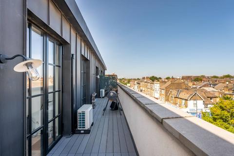 Flat 9, 1a Trenmar Gardens, London, NW10 6FG