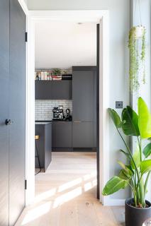 Flat 9, 1a Trenmar Gardens, London, NW10 6FG