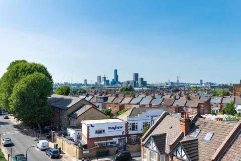 Flat 9, 1a Trenmar Gardens, London, NW10 6FG