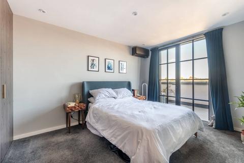 Flat 9, 1a Trenmar Gardens, London, NW10 6FG