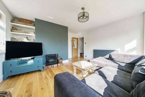 Highview Latimer Road, Godalming, GU7 1BW