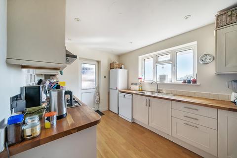 Highview Latimer Road, Godalming, GU7 1BW