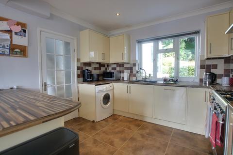 4 bedroom detached house for sale, Bassett, Southampton