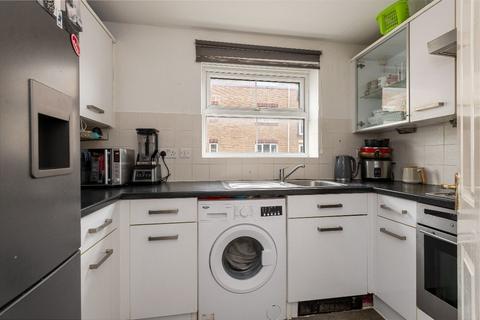 2 bedroom flat for sale, Culvers Court, Fenners Marsh, Gravesend