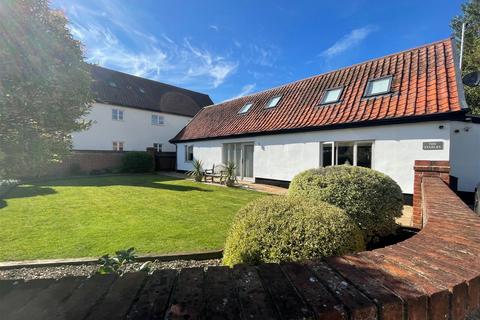 3 bedroom barn conversion for sale, 3 Meadow Lane, North Lopham, Diss, IP22 2FA