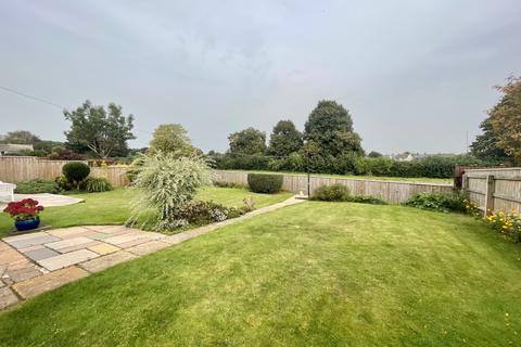 11 Chapel Road, Exeter, EX2 8TB