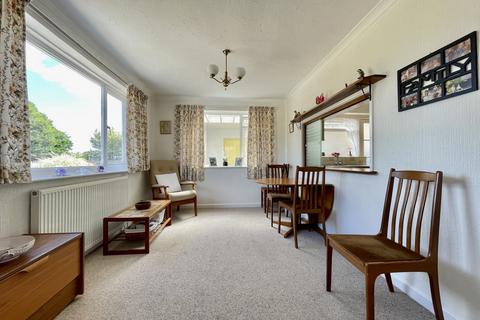 11 Chapel Road, Exeter, EX2 8TB
