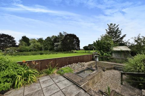 6 James Place, Ulceby, DN39 6UG