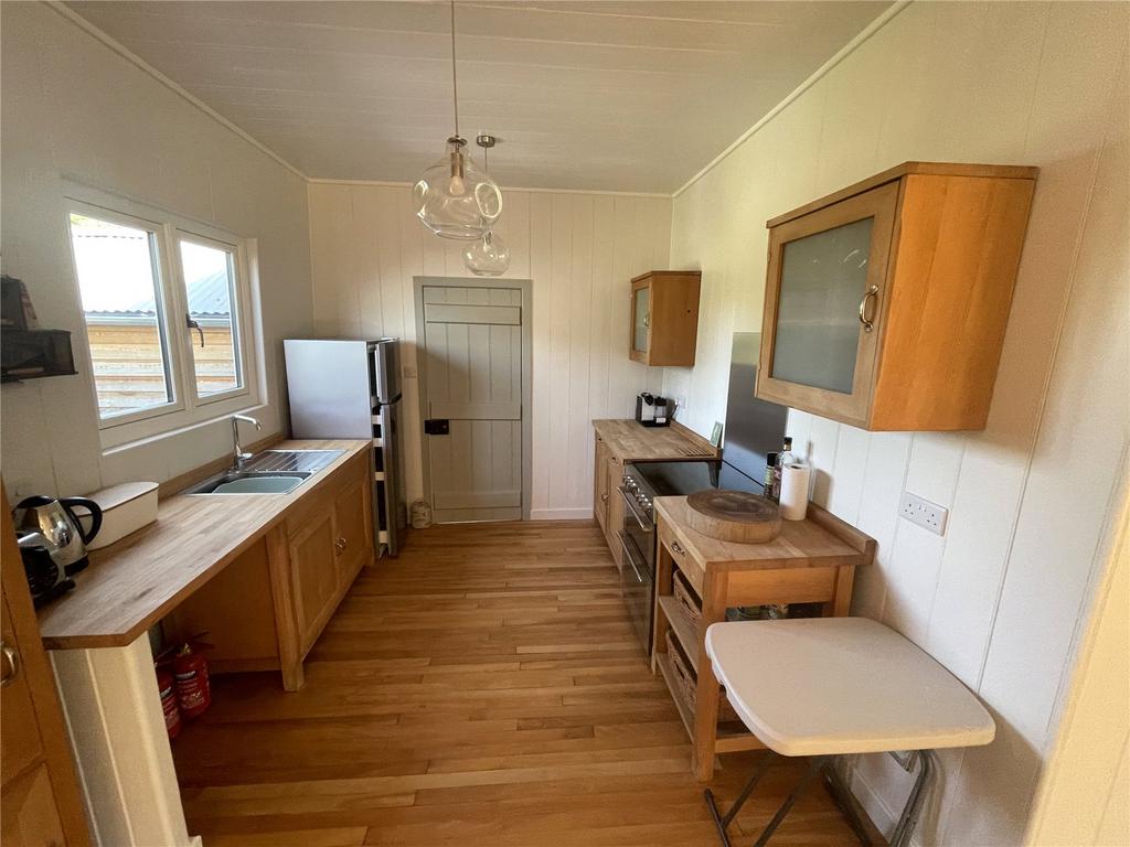 Ty Bach Twt, Arthog, Gwynedd, LL39 1 bed bungalow for sale £219,950