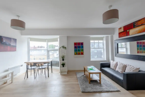 2 bedroom apartment to rent, Hackney Road, London, E2