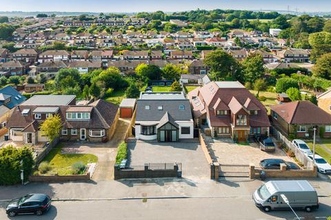 317 Wrotham Road, Istead Rise, Gravesend, DA13 9JH