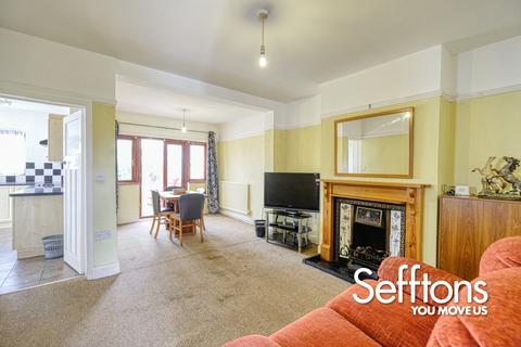 3 bedroom semi-detached bungalow for sale - South Hill Road, Norwich, NR7 0PG.