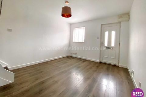 1 bedroom house to rent, Water Lane, Purfleet On Thames
