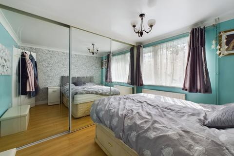 4 bedroom detached bungalow for sale,  Alconbury Close, Lincoln LN6