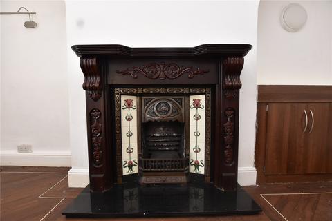 3 bedroom terraced house for sale, Rochdale Road, Shaw, Oldham, Greater Manchester, OL2