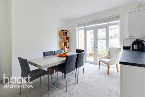 4 bedroom terraced house to rent - Albert Road, Alexandra Park