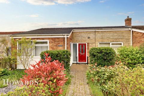 3 bedroom terraced bungalow for sale, Smith Crescent, Kessingland