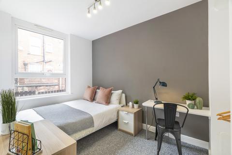2 bedroom flat to rent,  Winstanley Terrace, Leeds LS6