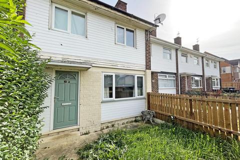 3 bedroom terraced house for sale - Staveley Walk, Middlesbrough, TS7