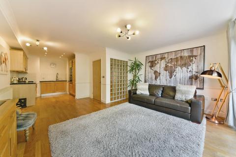 undefined, Ferry Lane, Brentford, London, TW8