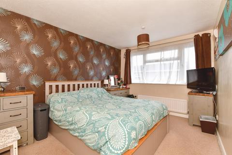 7 Helding Close, Herne Bay, CT6 7EF