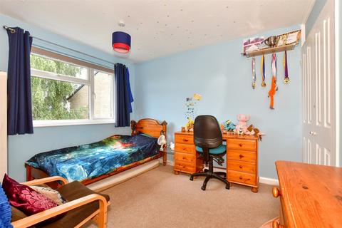 7 Helding Close, Herne Bay, CT6 7EF