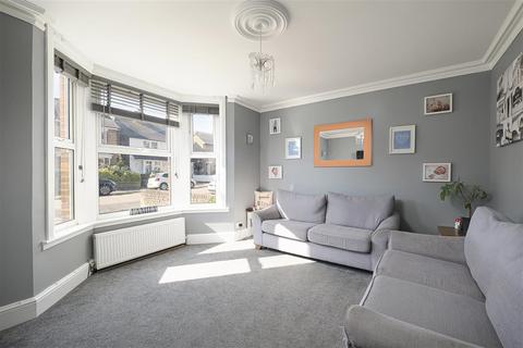 83 Athelstan Road, Faversham, ME13 8QN