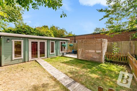 225 Dagenham Road, Romford, RM7 0TP