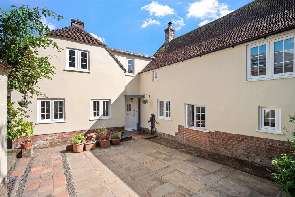Bere Regis, Wareham, Dorset 4 bed link detached house for sale £595,000