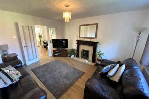 3 bedroom detached house for sale - Arncott Close, Royton, Oldham, OL2 6SN