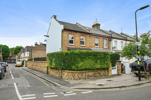 24 Coldershaw Road, London, W13 9DX