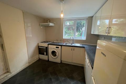 3 bedroom terraced house for sale, Hammond Road, Southall, UB2