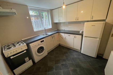 3 bedroom terraced house for sale, Hammond Road, Southall, UB2