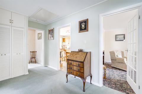 2 bedroom bungalow for sale, Hermione Close, Ferring, Worthing, West Sussex, BN12