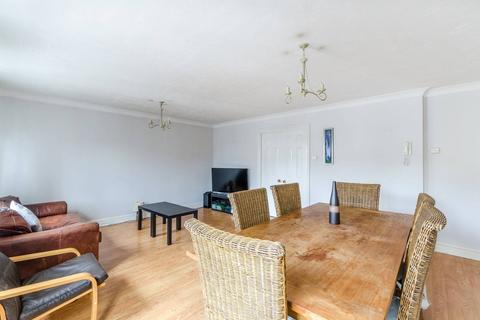 10b Hillgate Place, London, SW12 9ES