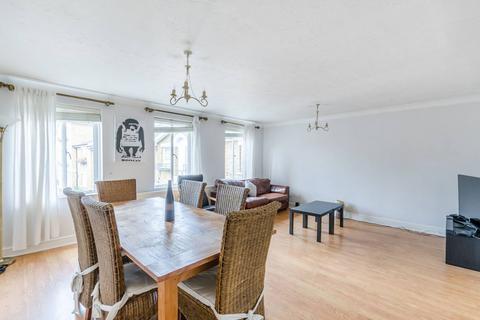 10b Hillgate Place, London, SW12 9ES