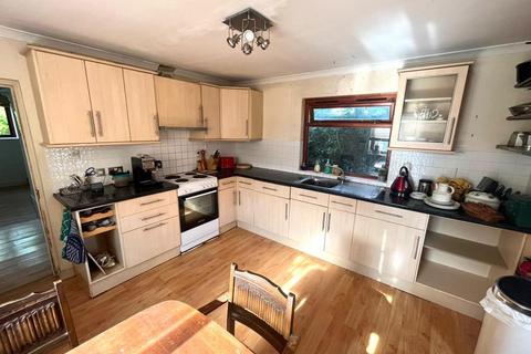 4 bedroom detached house for sale, New Radnor,  Powys,  LD8