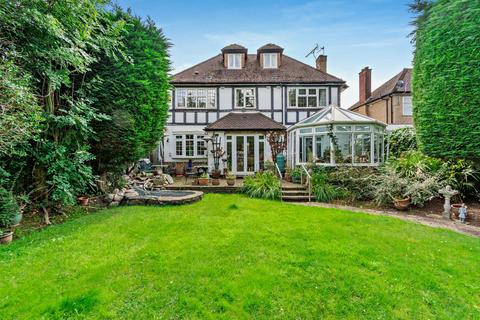 4 bedroom detached house for sale, Clonard Way, Hatch End, Pinner, HA5