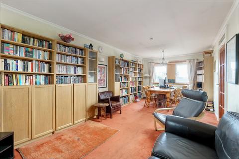 3/12 Belhaven Place, Edinburgh, EH10 5JN