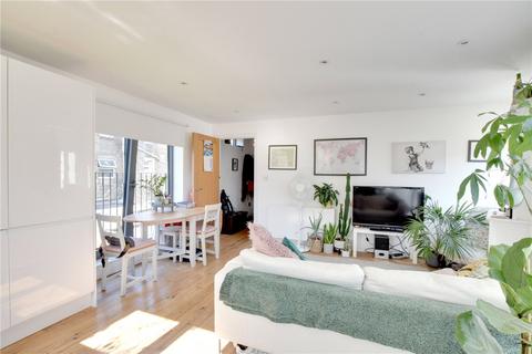 3 Woodland Mews, London, SE13 7LA