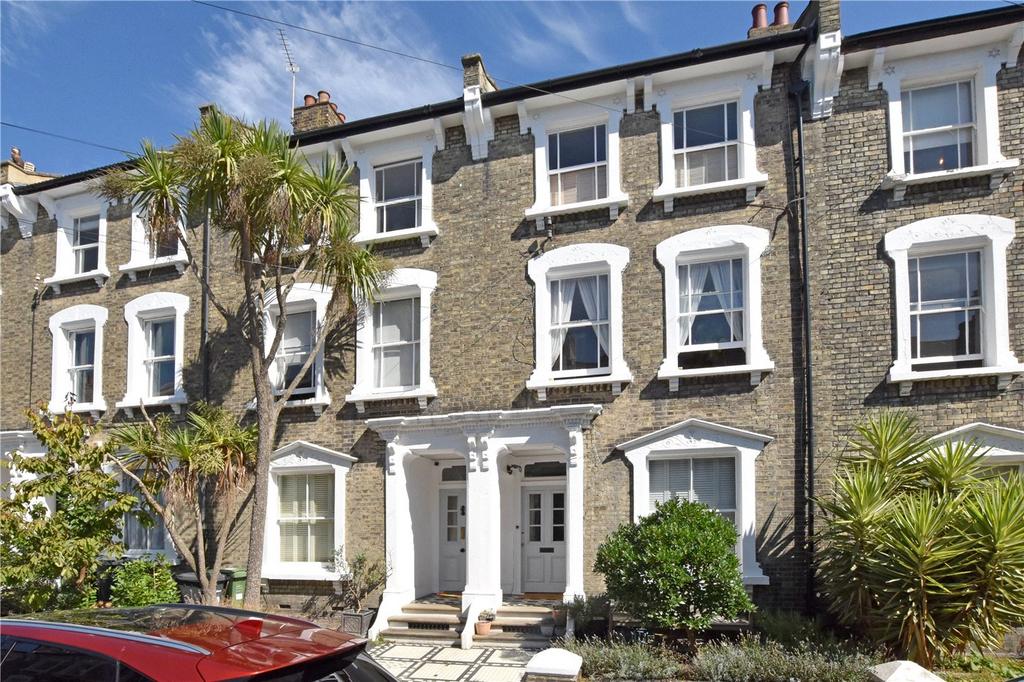 Quentin Road, Lewisham, London, SE13 2 bed apartment for sale £500,000