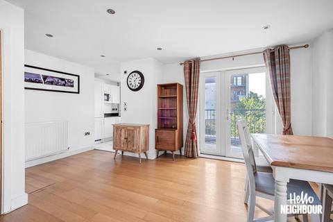 3 bedroom apartment to rent, Fairthorn Road, London, SE7